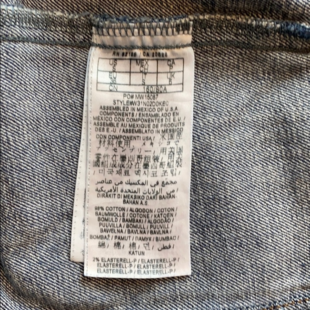 Guess Denim Jacket Vintage Distressed Women’s Small - Picture 6 of 6